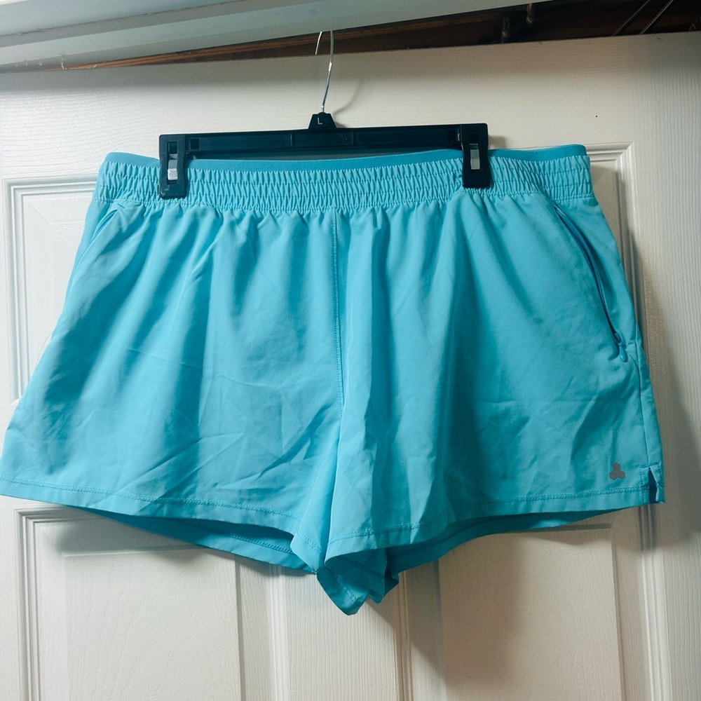 Tek Gear Women's Aqua Athletic Shorts XXL